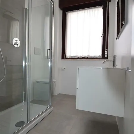 Magica Immobiliare - Bagni Miramare 21 Appartamento